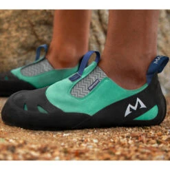 Remora LV Climbing Shoes -Footwear Store iview 3008669 001 pic3