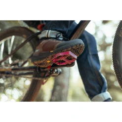 Northwave Men's Multicross Mid GTX Cycling Shoes 11 Northwave Men's Multicross Mid GTX Cycling Shoes -Footwear Store iview 3011248 001 pic5